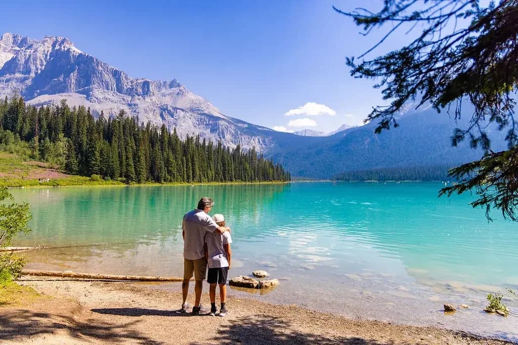 Lakes of the Rockies: Louise, Moraine & Emerald Lakes Tour