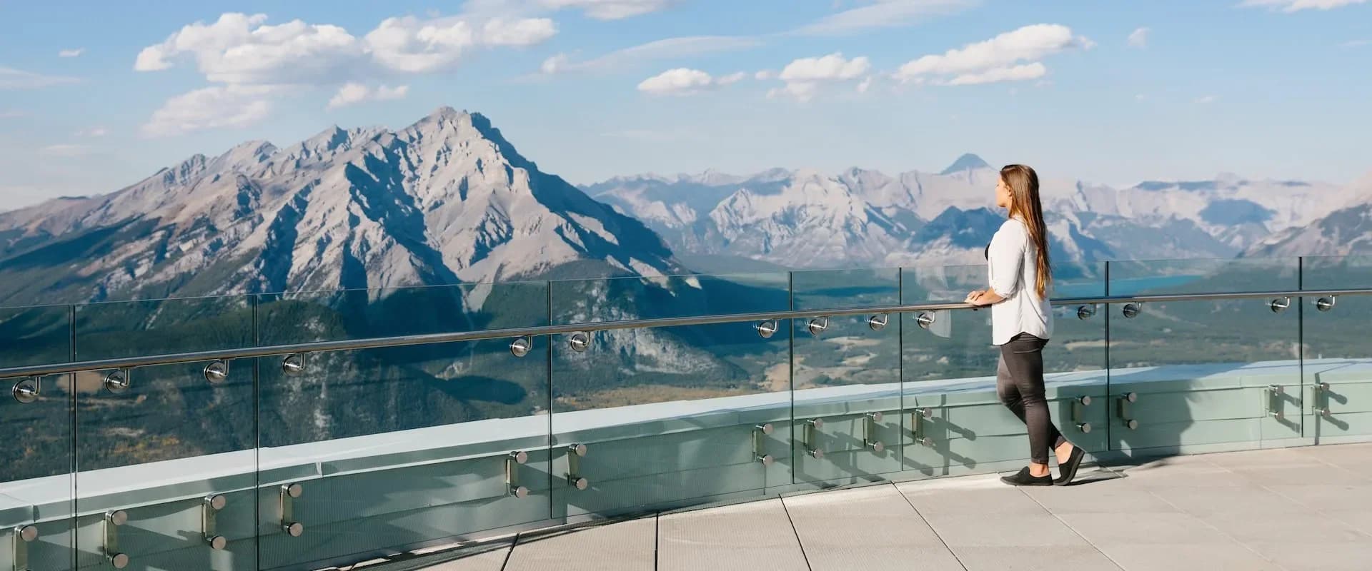 Discover Banff Tour with Gondola (Calgary Departure)